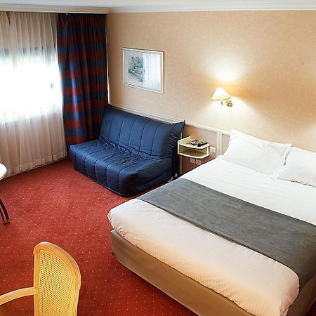 Logis Lyon Est Porte De L'Ain Saint-Maurice-de-Beynost Εξωτερικό φωτογραφία