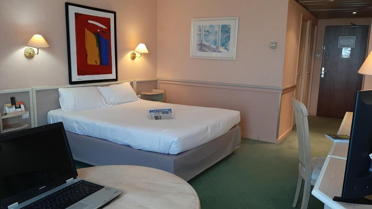 Logis Lyon Est Porte De L'Ain Saint-Maurice-de-Beynost Εξωτερικό φωτογραφία