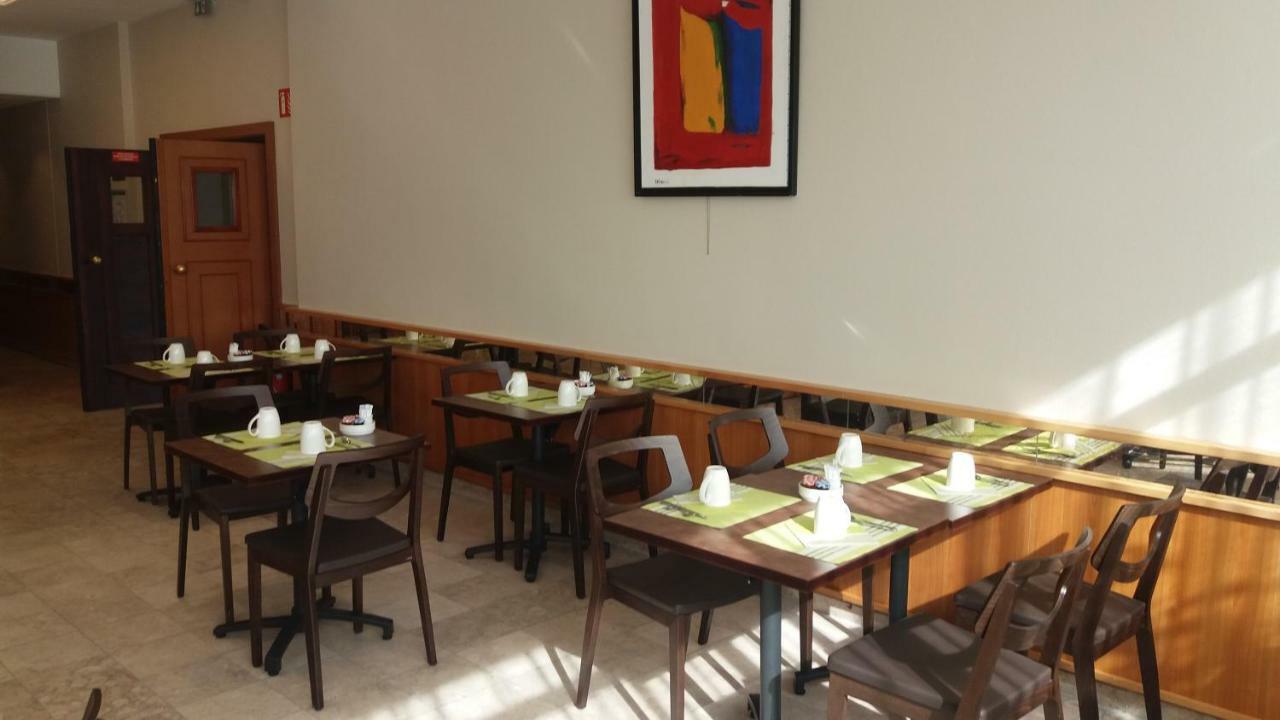 Logis Lyon Est Porte De L'Ain Saint-Maurice-de-Beynost Εξωτερικό φωτογραφία